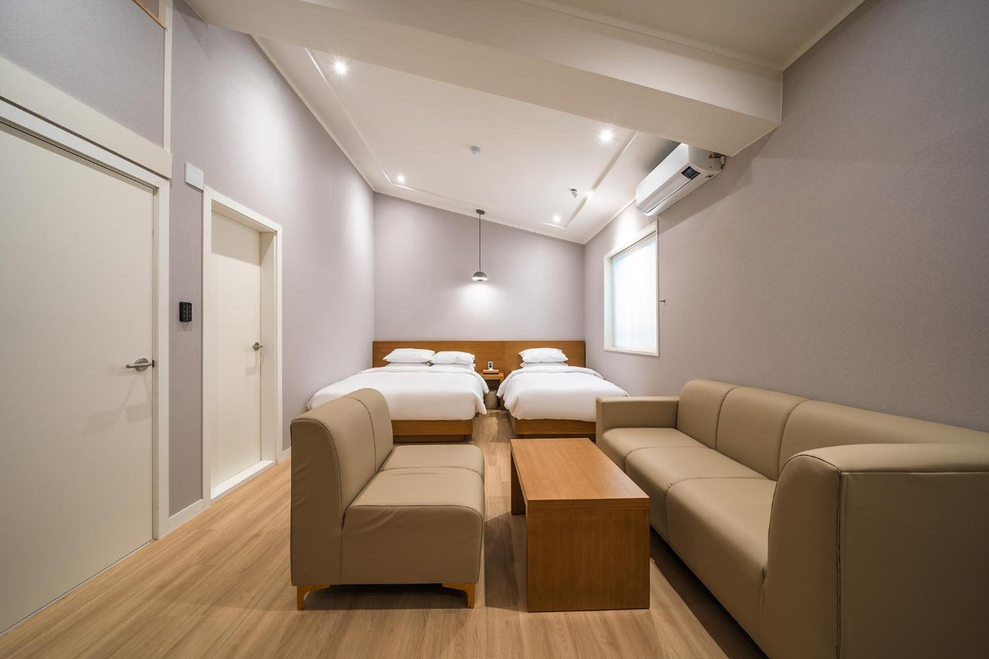 Mono Hotel Сувон Екстер'єр фото