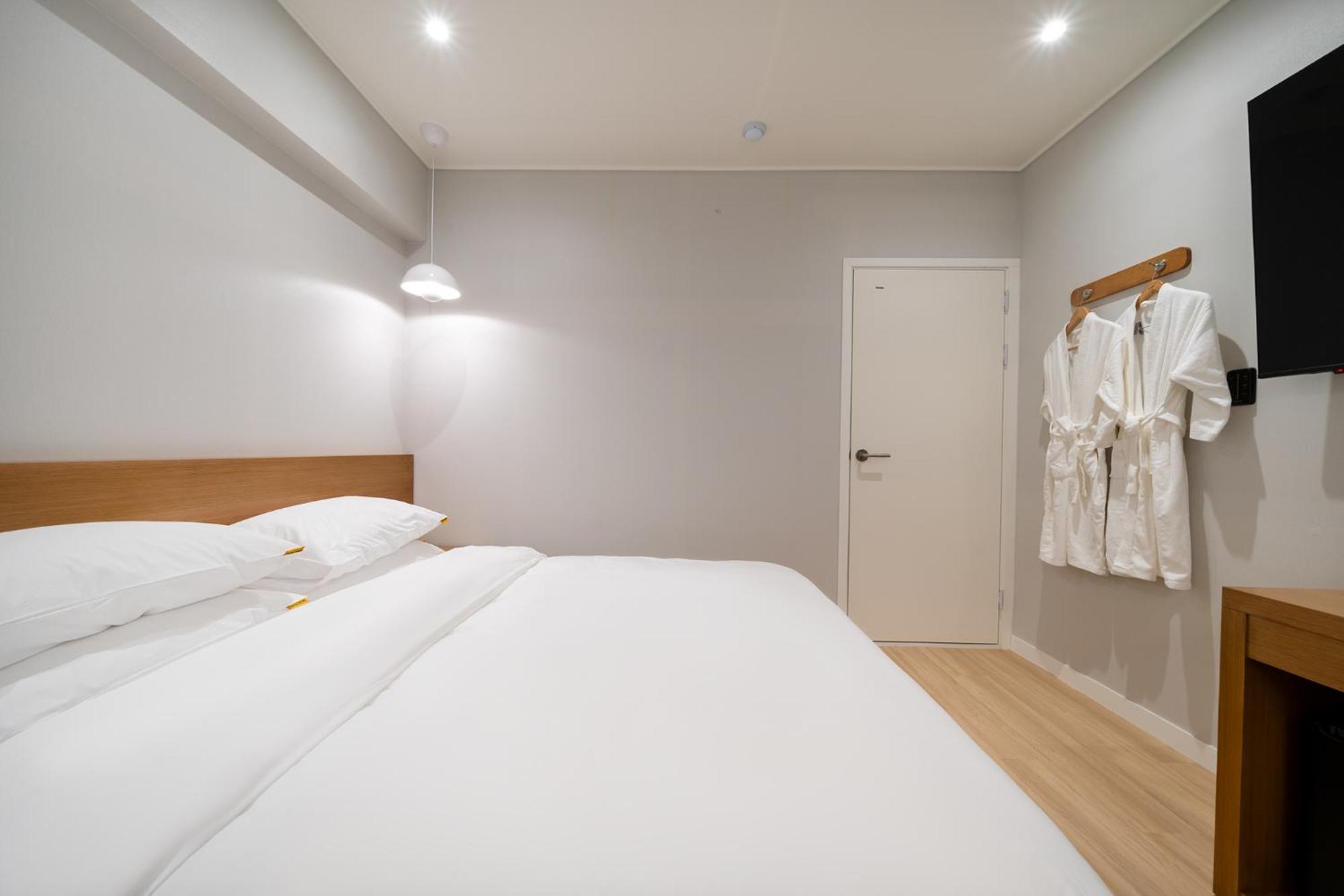 Mono Hotel Сувон Екстер'єр фото