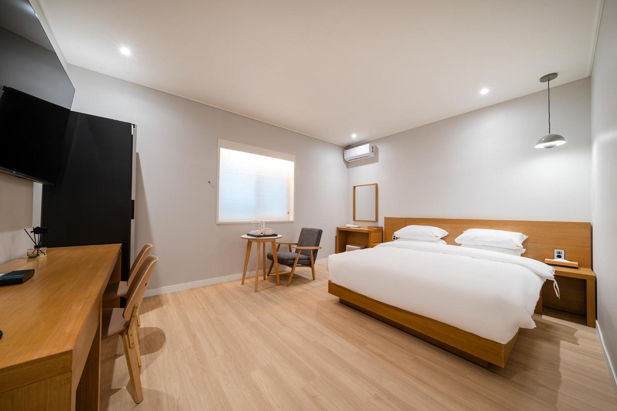 Mono Hotel Сувон Екстер'єр фото